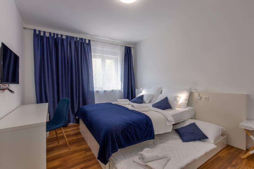 Villa Aurus - Luxury 5 Bedroom Vir Kültér fotó
